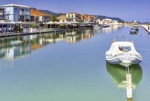 Day trip to Lefkas Town