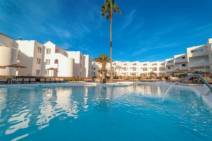 Hotel Siroco - Costa Teguise hotels | Jet2holidays