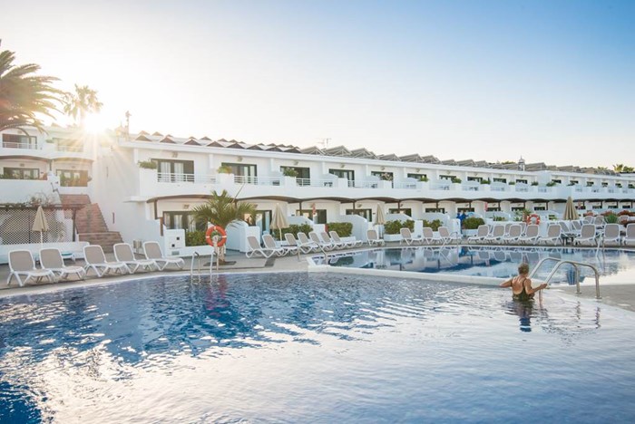 Relaxia Lanzaplaya - Puerto Del Carmen hotels | Jet2holidays