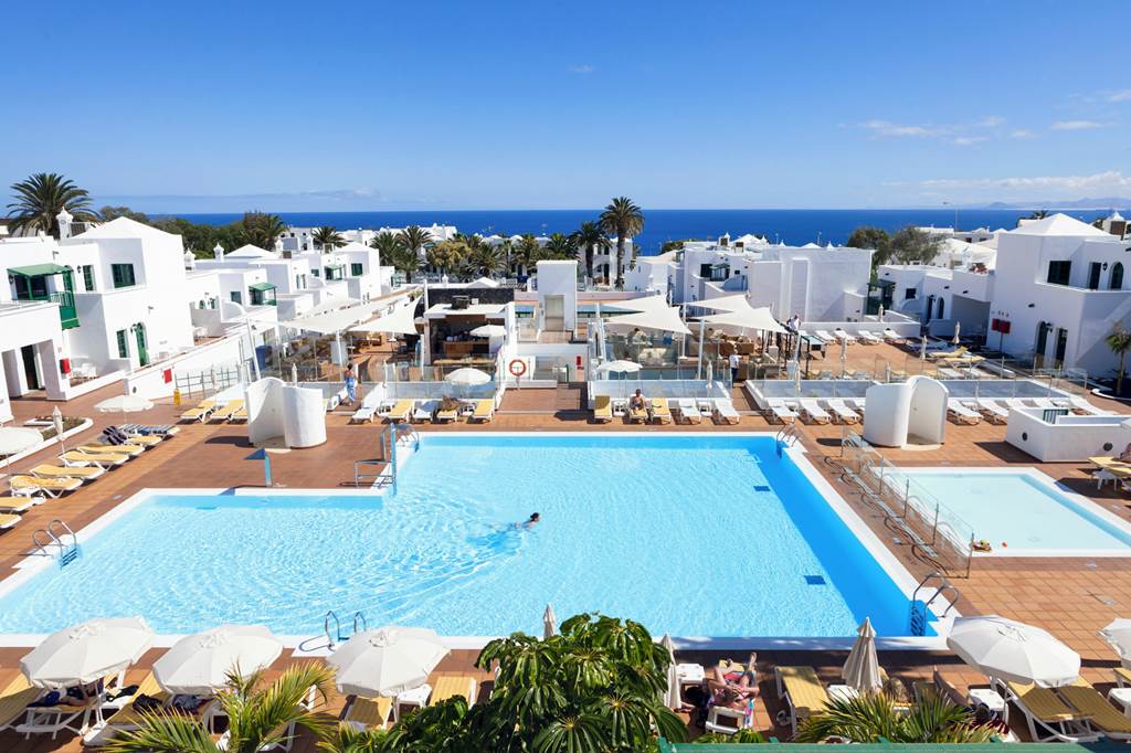 Gloria Izaro Club Hotel - Puerto Del Carmen hotels | Jet2holidays