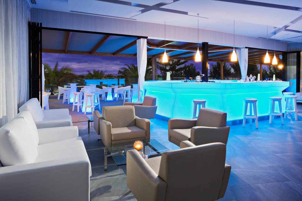 Elba Premium Suites - Playa Blanca hotels | Jet2holidays