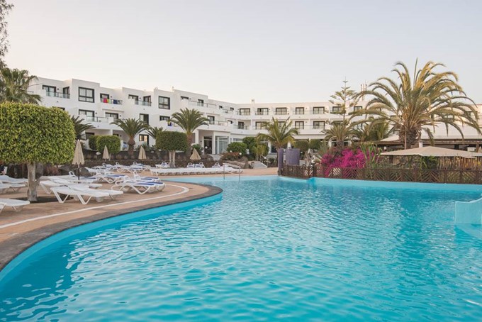 Bluebay Lanzarote - Costa Teguise Hotels | Jet2holidays