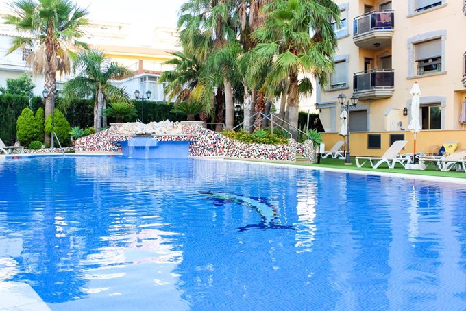 Mediterraneo Real Apartments - Fuengirola Hotels | Jet2holidays