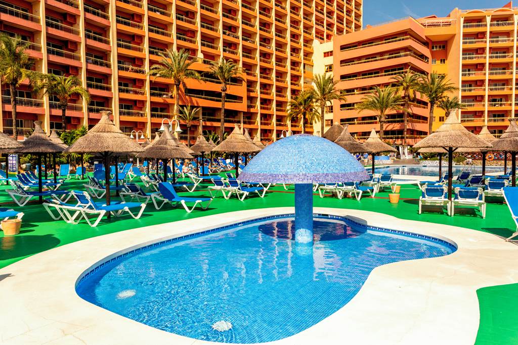 Sunset Beach Club - Benalmadena hotels | Jet2holidays