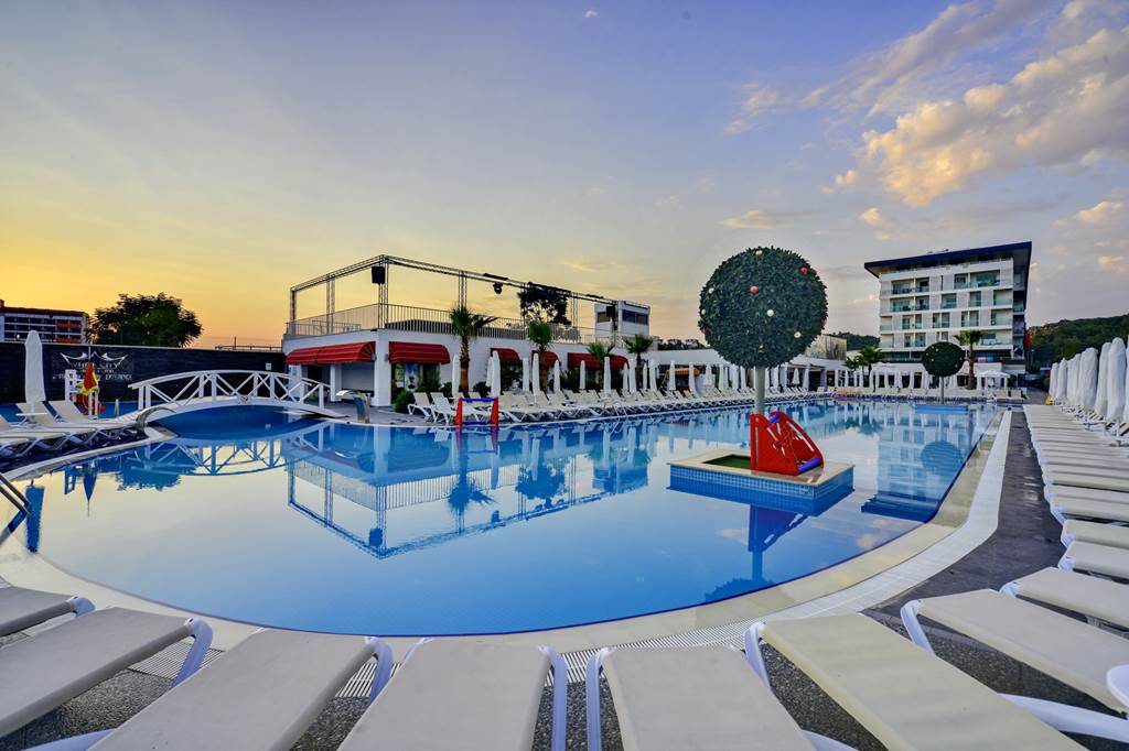 White city resort hotel 5 турция аланья цена фото и описание отеля