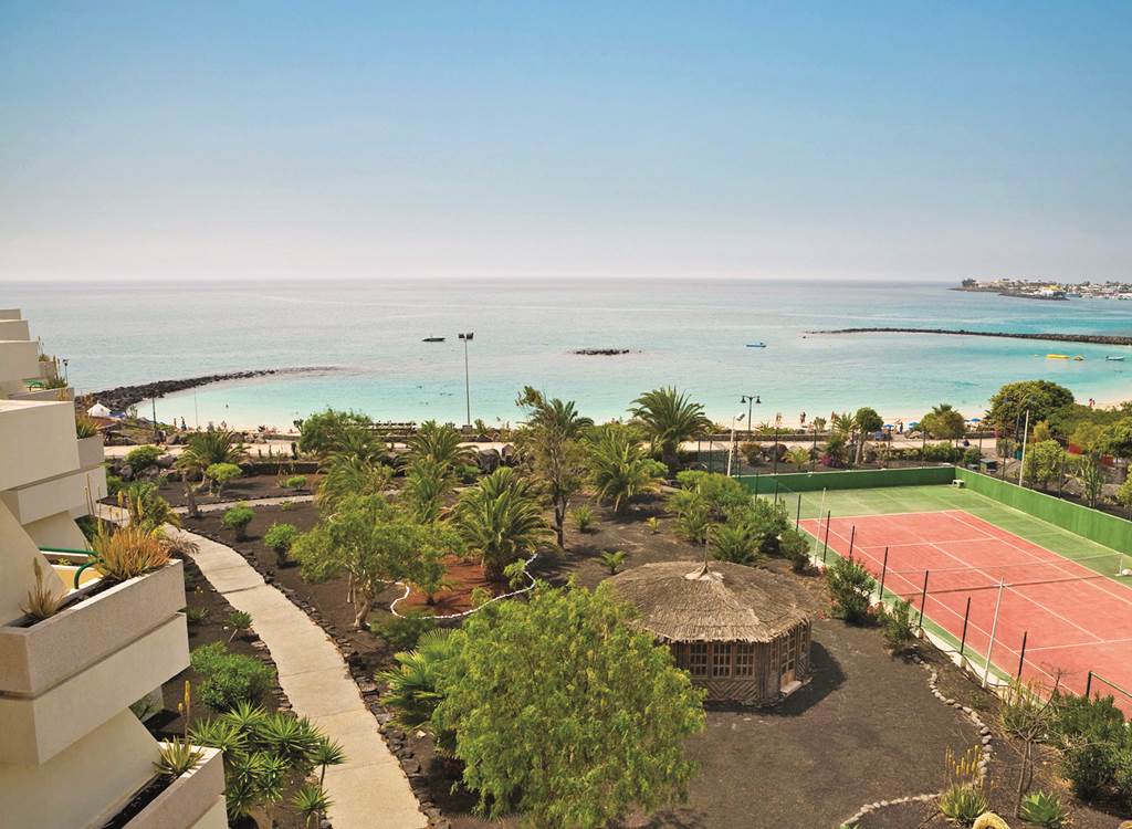 Hotel Hesperia Playa Dorada - Playa Blanca Hotels | Jet2Holidays