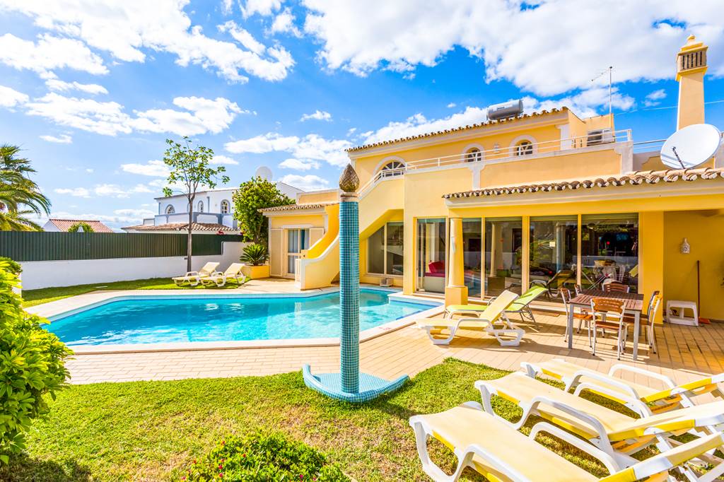 Villa Helmar | Jet2Villas | Jet2holidays