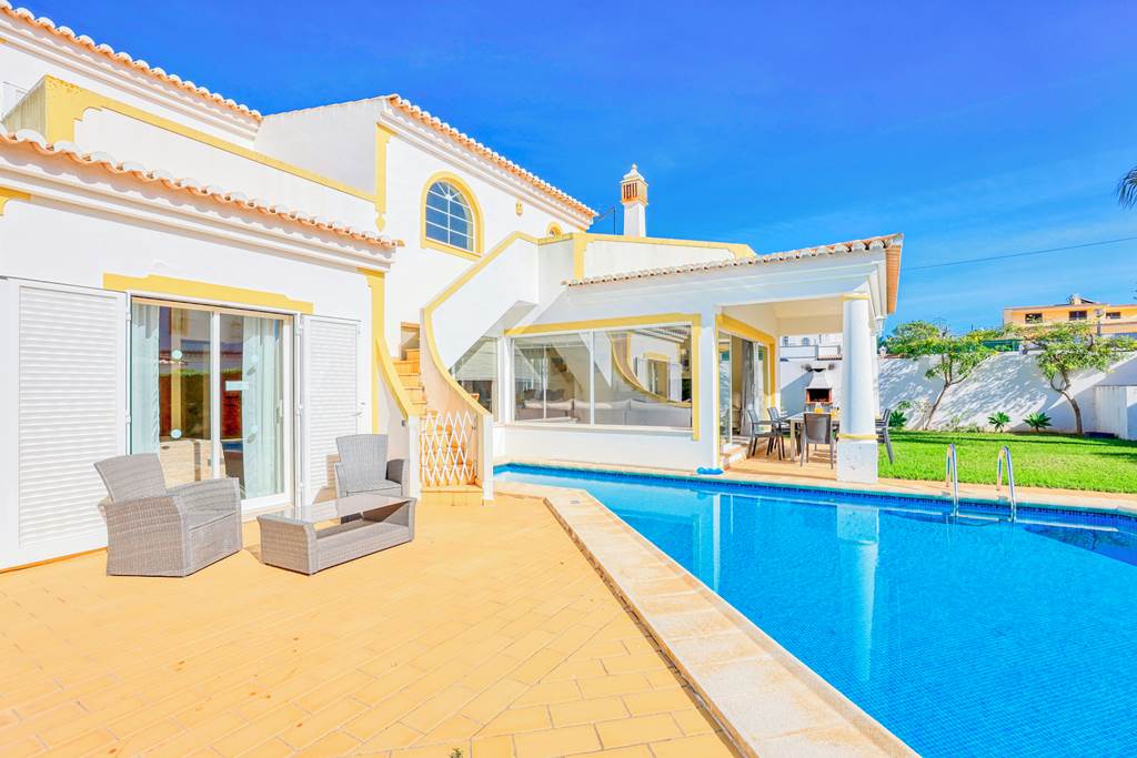 Villa Jeanic | Jet2Villas | Jet2holidays