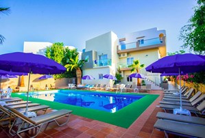 Primavera Beach Hotel & Apartments