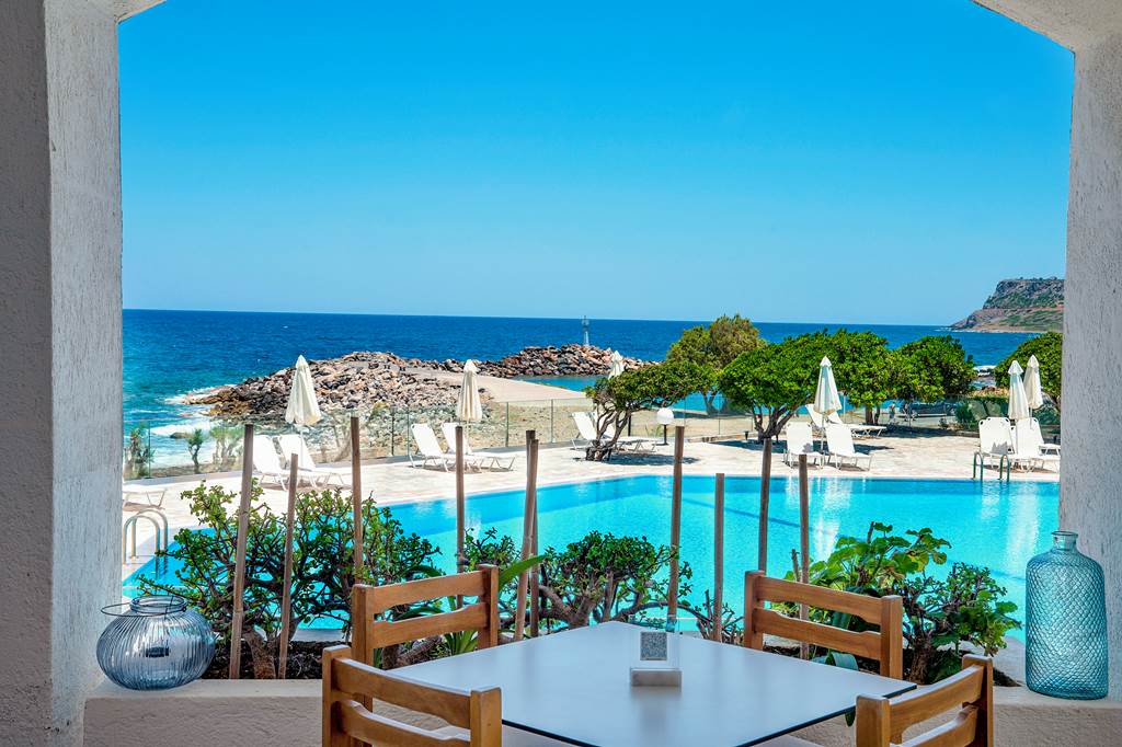 maritimo beach hotel sissi crete heraklion area