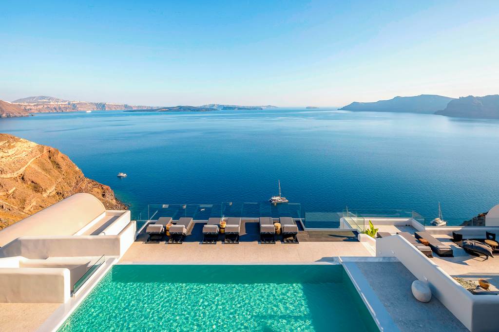 Hom Santorini - Oia hotels | Jet2holidays