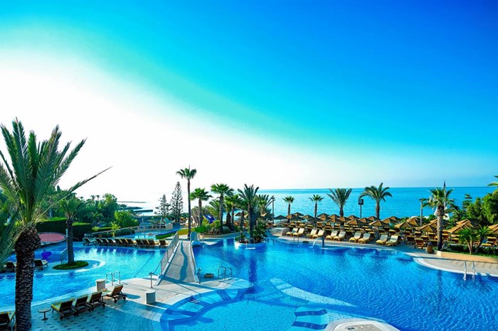 Four Seasons. - Limassol (Larnaca Airport) hotels | Jet2holidays