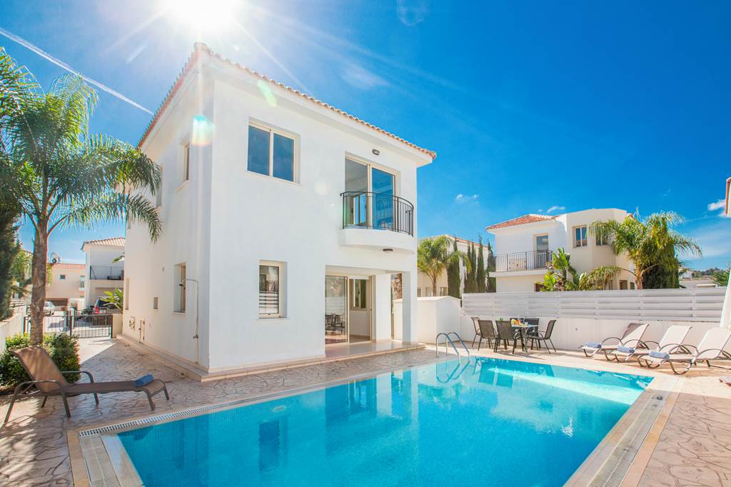 Villa Delia | Jet2Villas | Jet2holidays