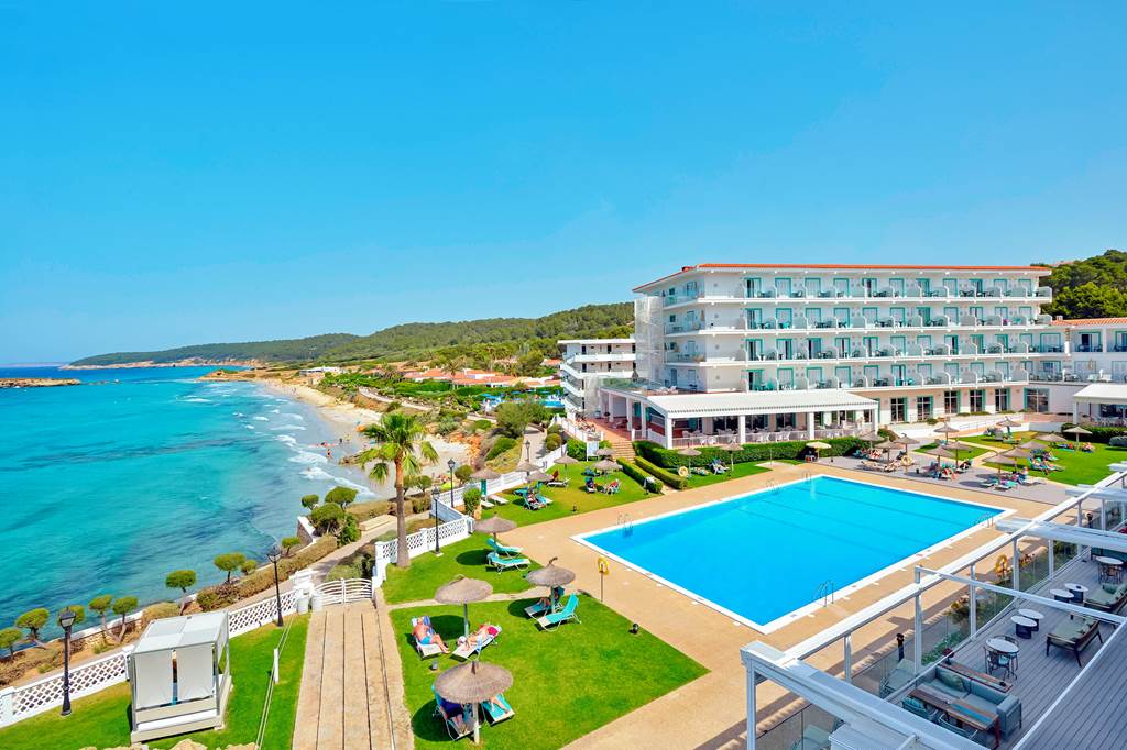 Sol Beach House Menorca Santo Tomas Hotels Jet2holidays - 