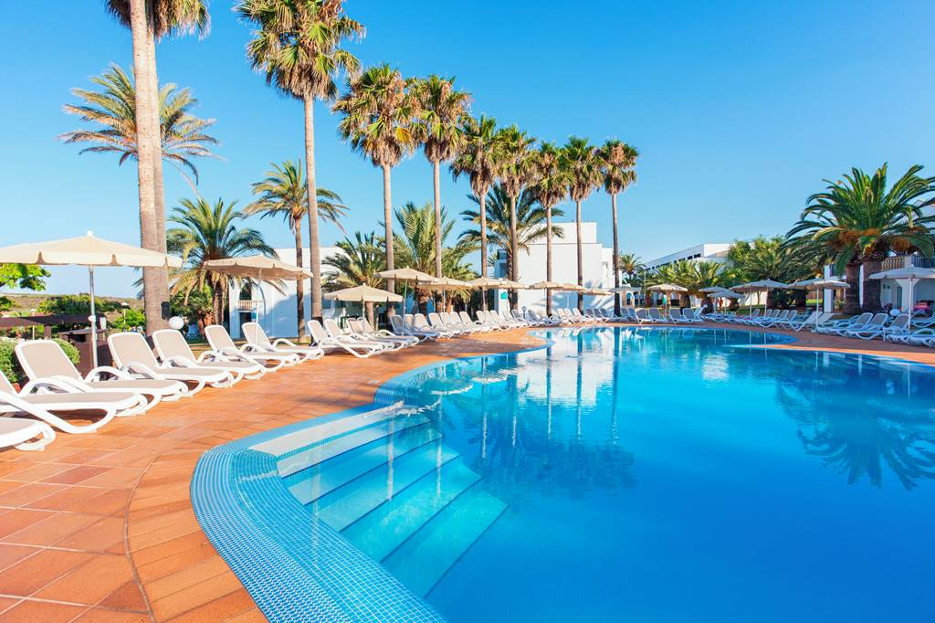 Grupotel Mar de Menorca - Cala Canutells hotels | Jet2holidays