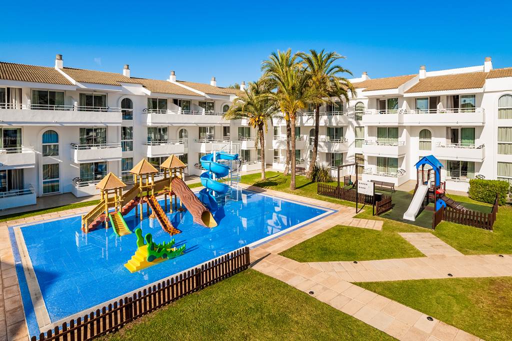 Hoposa Villaconcha Apartments, Puerto Pollensa | Voyager Travel Direct