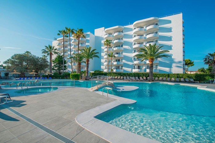 Alcudia Beach - Alcudia hotels | Jet2holidays