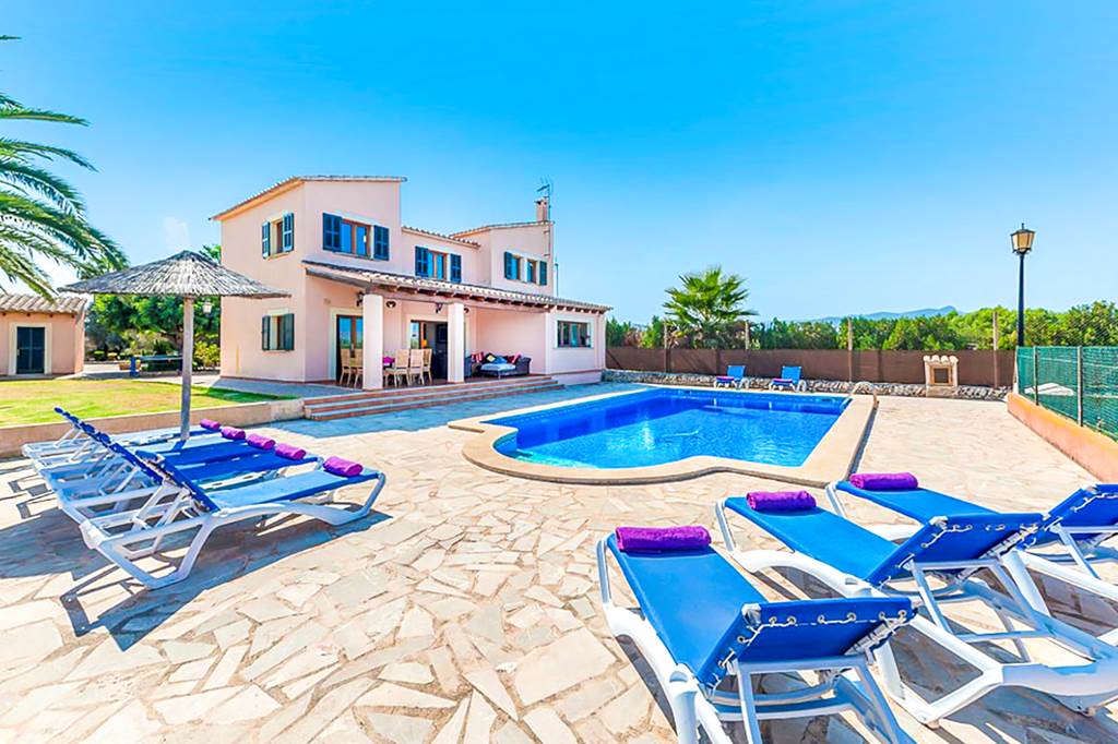 Villa Holidays 2017/2018 Jet2Villas