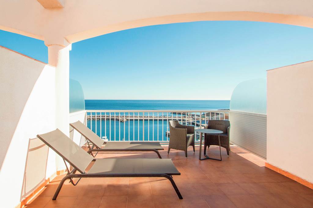 Hotel Catalonia Del Mar - Cala Bona hotels | Jet2holidays