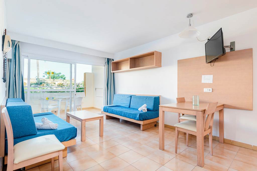 Mariner Club Apartments - Alcudia hotels | Jet2holidays