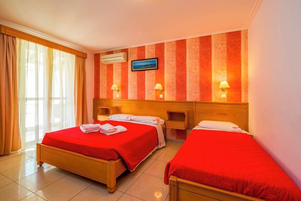 Cosmopol Hotel - Nidri hotels | Jet2holidays