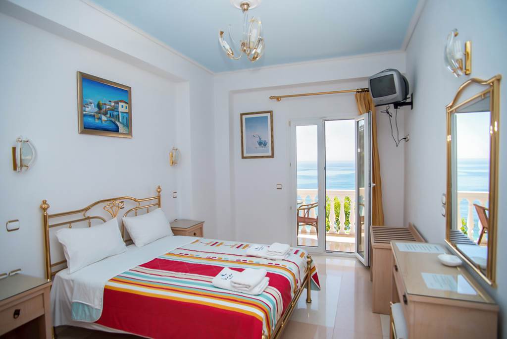 Ionion Beach Resort - Parga Town hotels | Jet2holidays