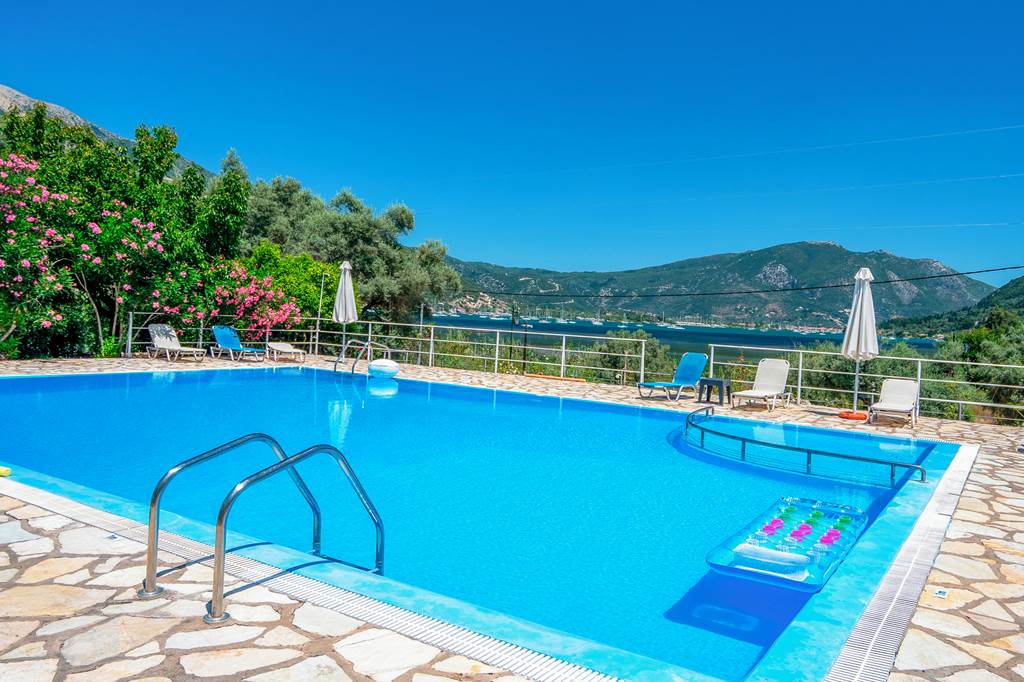 Vliho Bay Suites & Apartments - Geni hotels | Jet2holidays