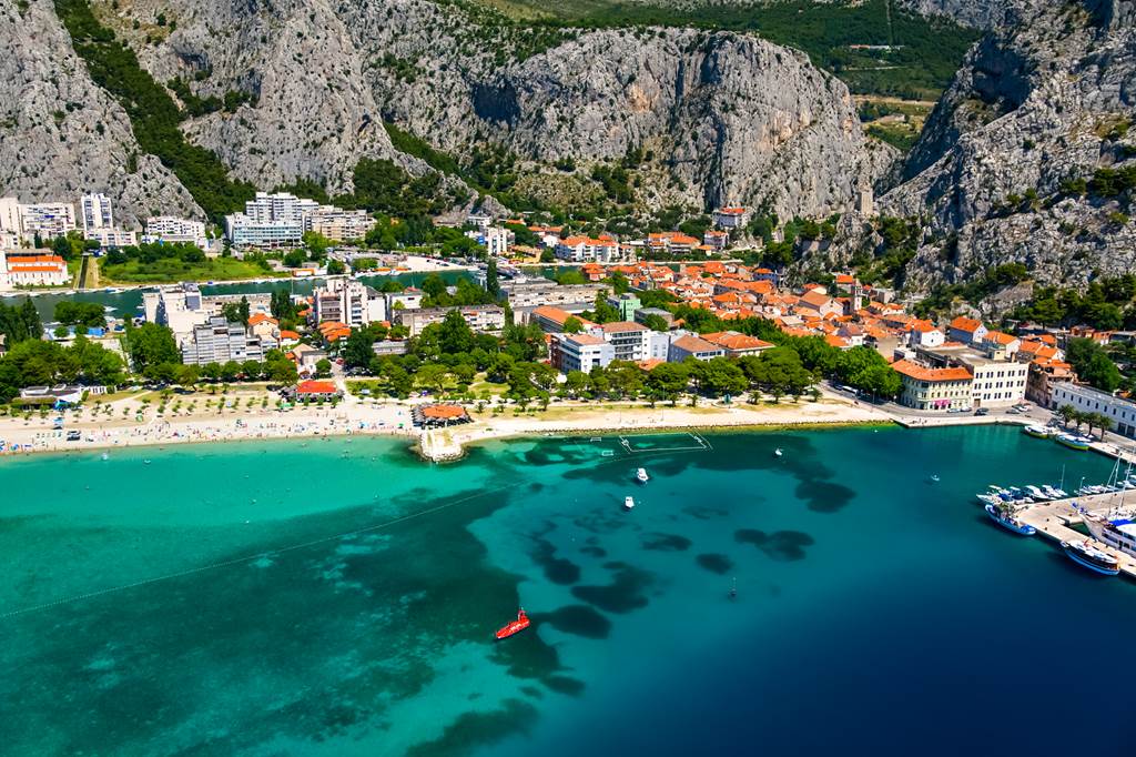 Hotel Plaza Omis,  Croatia