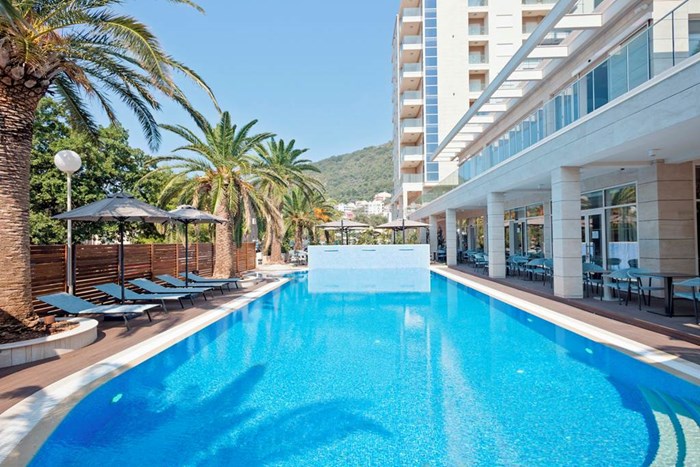 Hotel Ami Petrovac - Petrovac (Tivat Airport) hotels | Jet2holidays